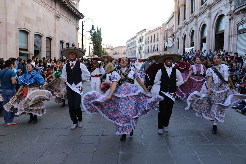 Ciudad De M Xico Participar En Desfile Patrio En Los Ngeles