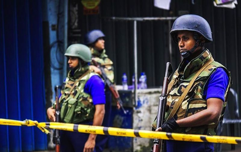 Reportan 15 personas muertas tras explosión en Sri Lanka