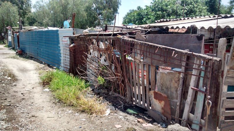 FERROMEX desalojará a familias de 'Cartolandia' en San ...