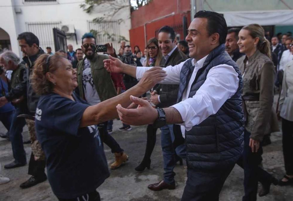 0ec17cf1 eed4 493e b1a9 987ac9a1d728