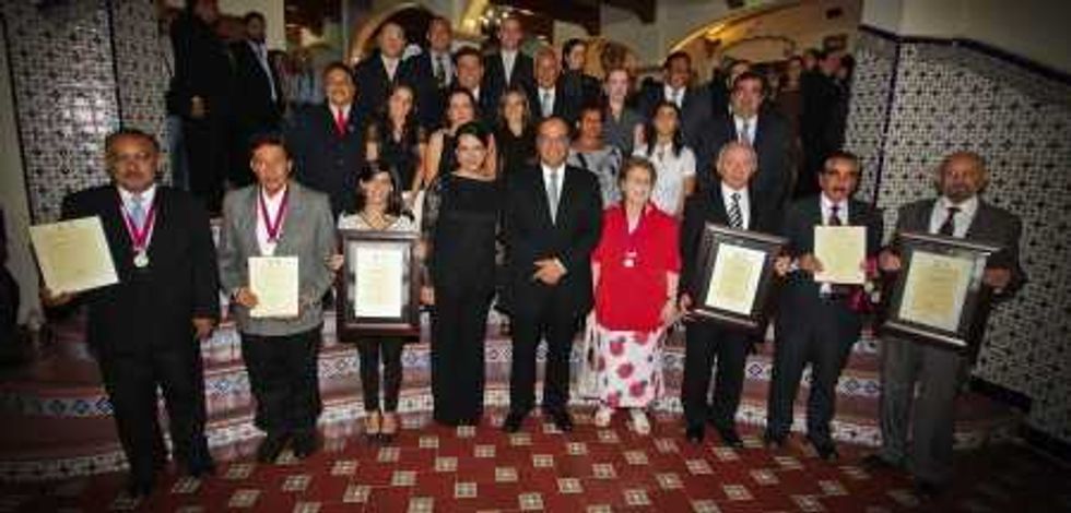 2_5_618_368765169_RLV_ENTREGA_PRESEAS_HOMENAJES_VP__3