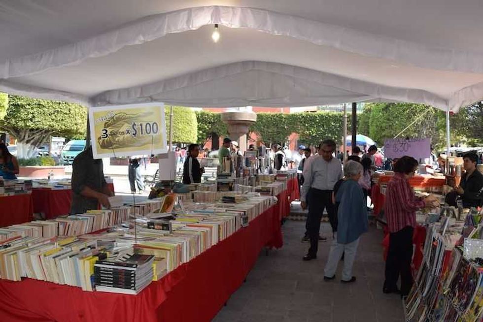 2 habra apoyo gobierno migrantes deportados estados unidos