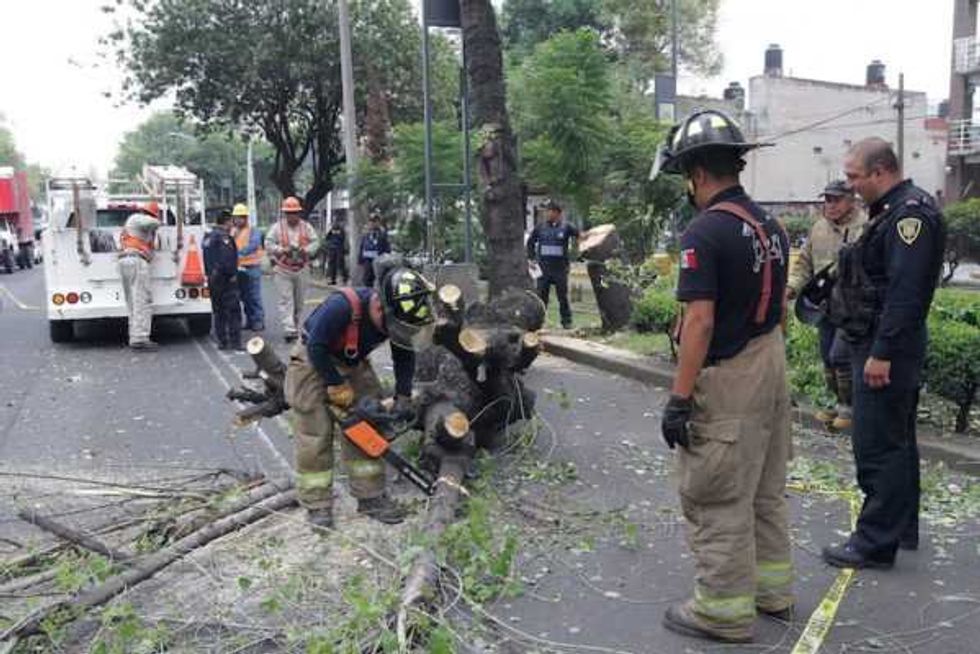 32 anos despues los cascos vuelven a tomar las calles 4