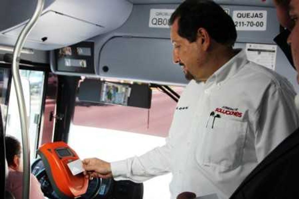 71_273_7490_43682648_IMG_3503