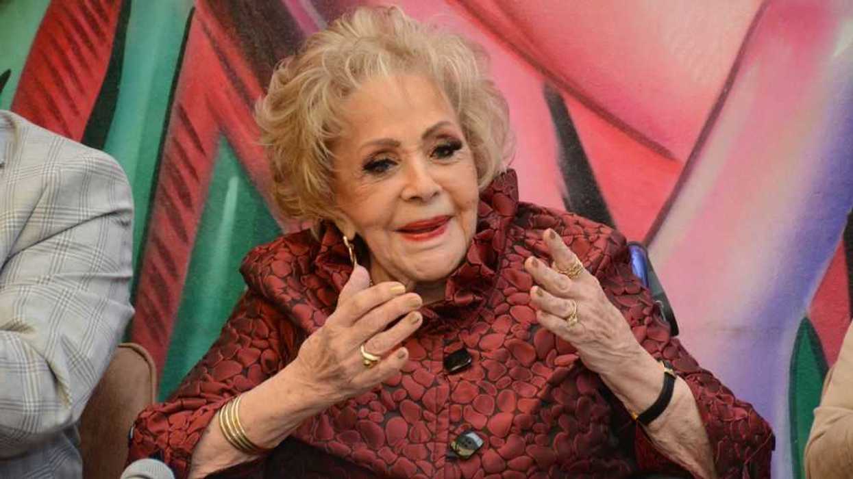 A Silvia Pinal se le habría colapsado un pulmón; la reportan con “extrema gravedad irreversible”.