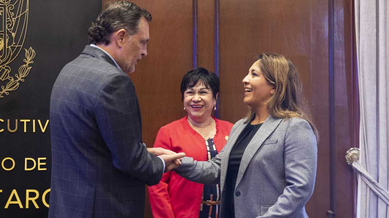 Abbott anuncia inversión de $150 millones de dólares en Querétaro.