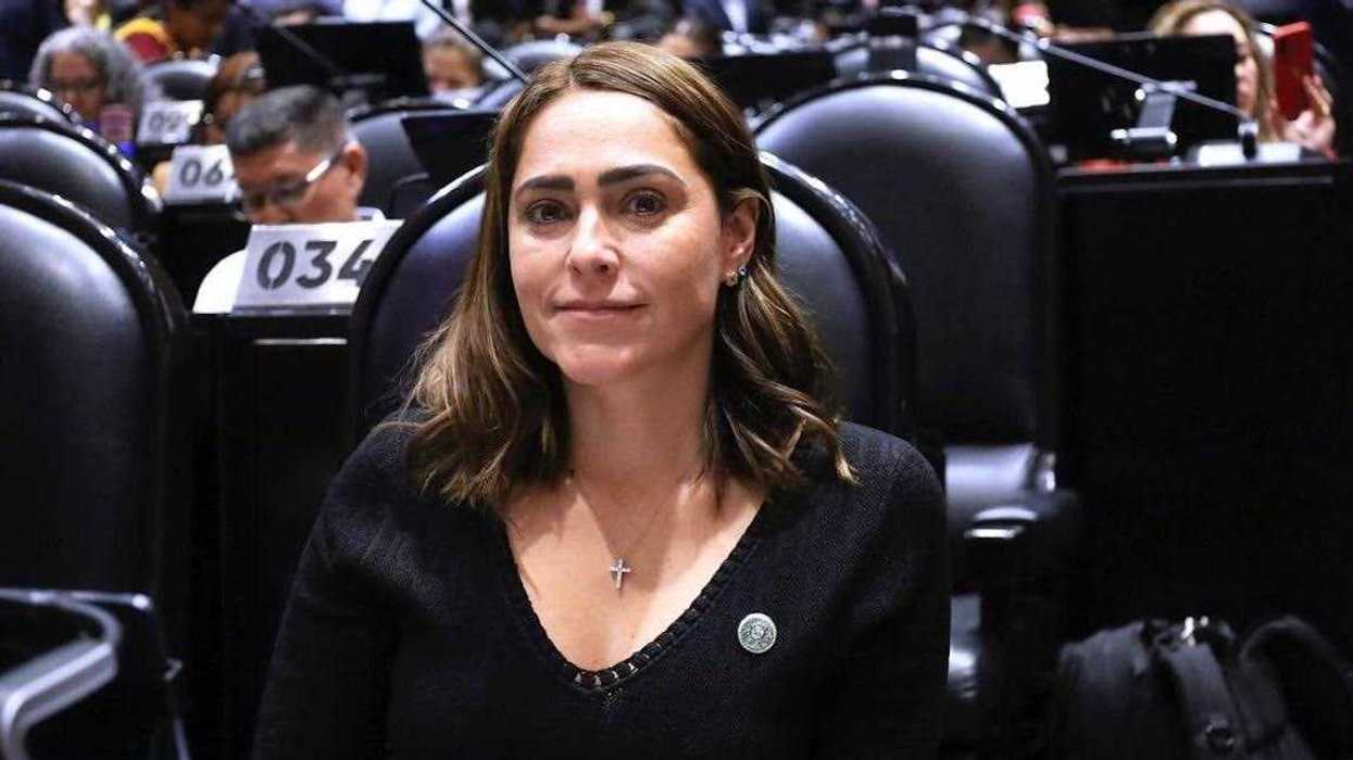 Abigail Arredondo Ramos, presidenta del PRI en Querétaro y diputada federal, durante un pronunciamiento sobre transparencia y resultados de gobierno.