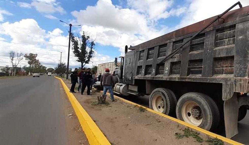 accidente av central por falta de semaforo 3