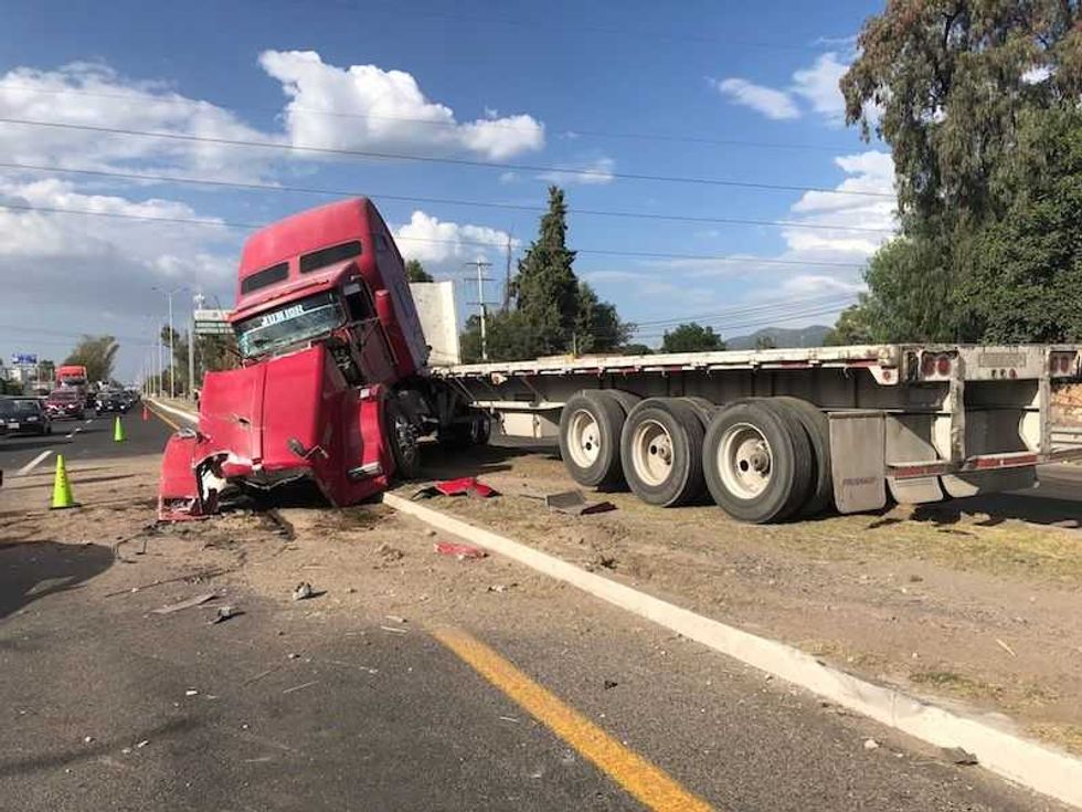 accidente carretera tequisquiapan 4