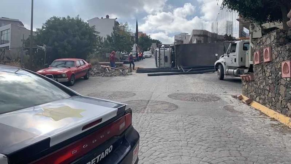 accidente milenio qro2