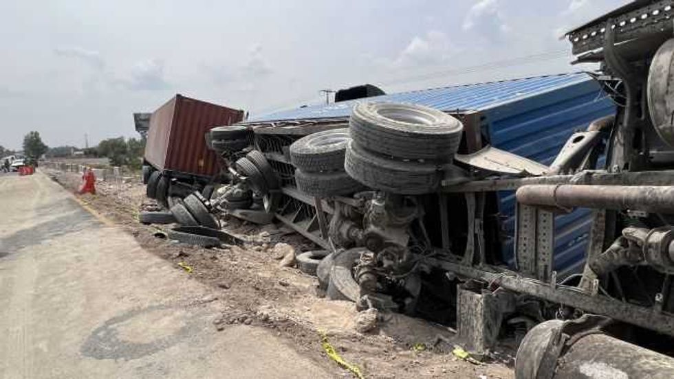 Accidente mortal en carretera México Querétaro provoca caos vehicular.