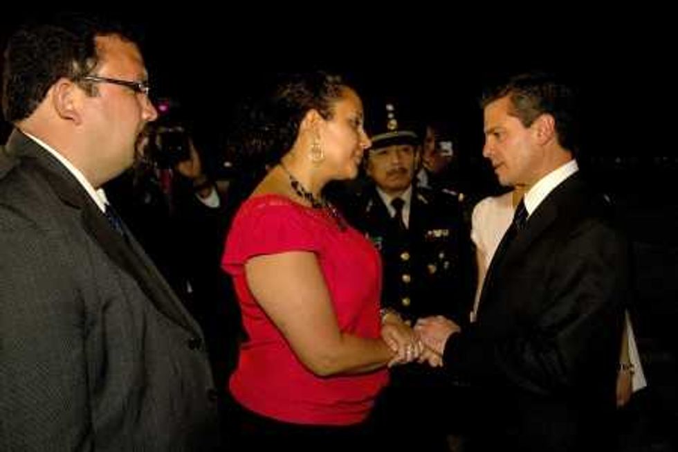 ACUDE PEÑA NIETO A FUNERAL DE CHÁVEZ