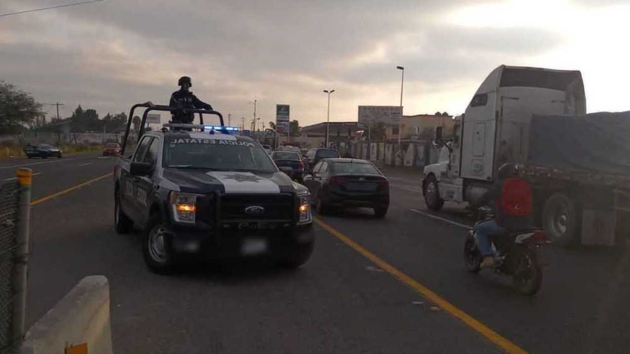 Acusan arbitrariedad en accidente donde estuvo involucrado PoEs, en Querétaro.
