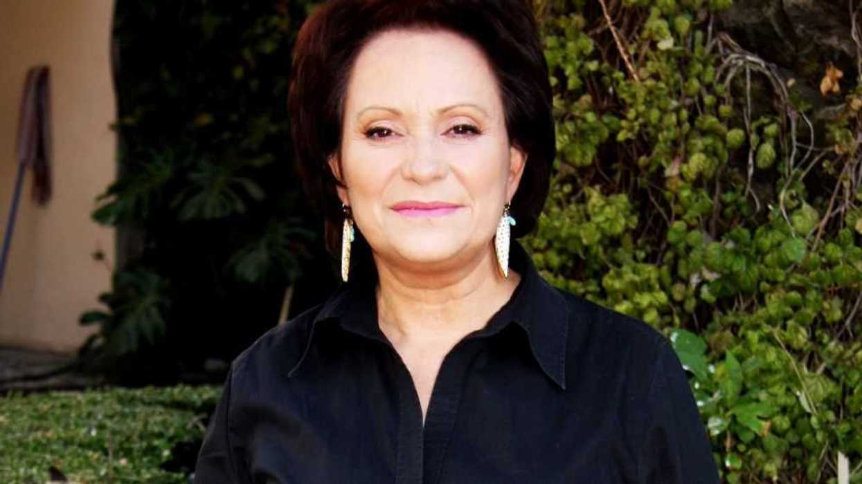 Adriana Barraza pide a Karla Sofía Gascón hacerse responsable por sus polémicos mensajes en redes. Foto: Ilustrativa/ Agencia México.