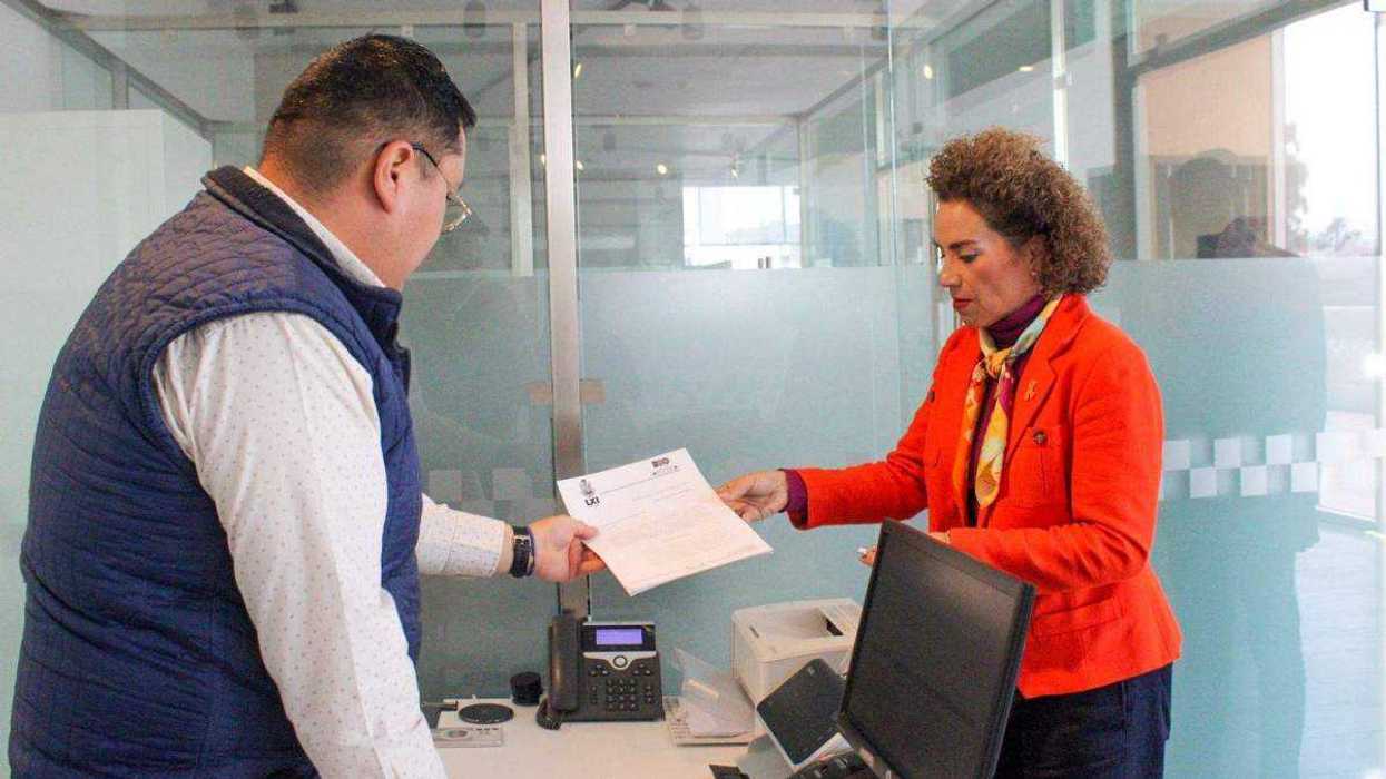 Adriana Meza Argaluza, coordinadora de la Fracción del PRI en el Congreso estatal. La legisladora impulsa reformas para proteger libertad de expresión de mujeres queretanas.