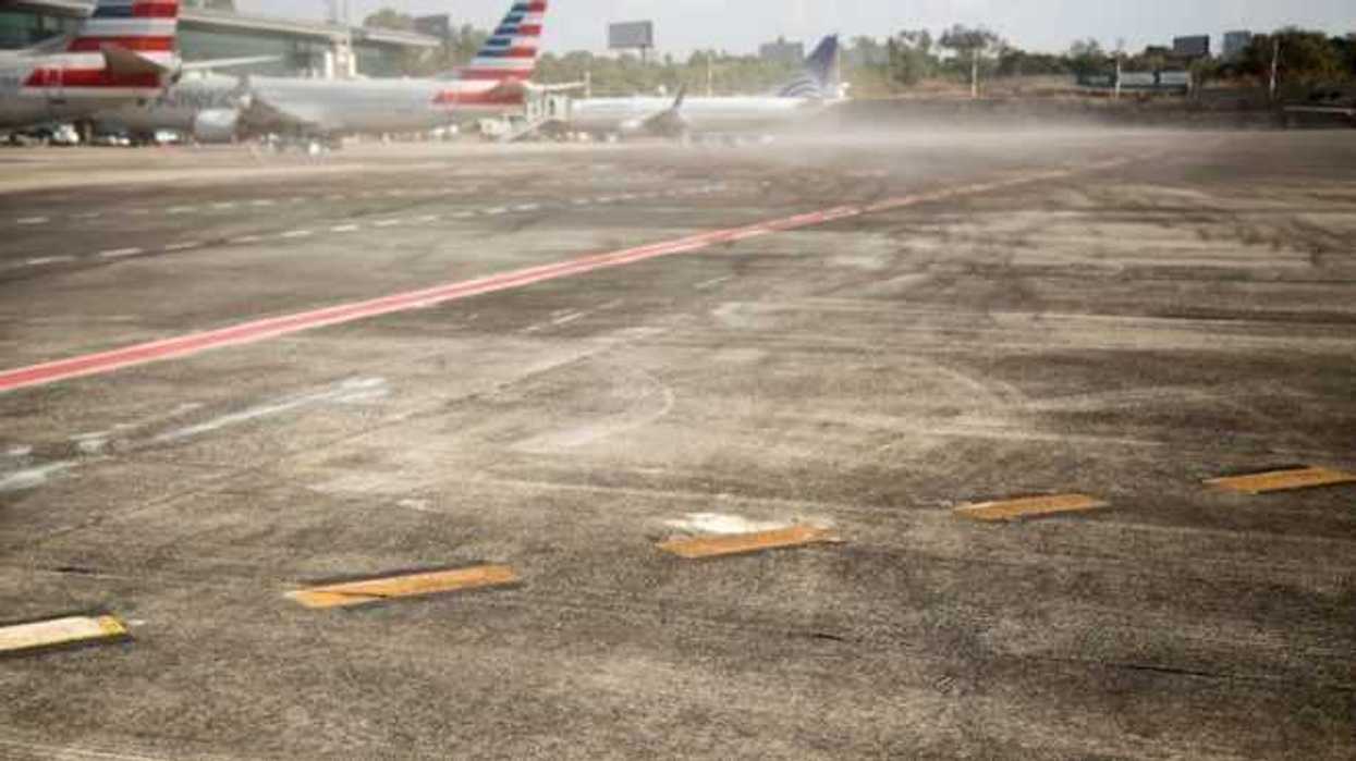 aeropuerto-guatemala-volcan-efe