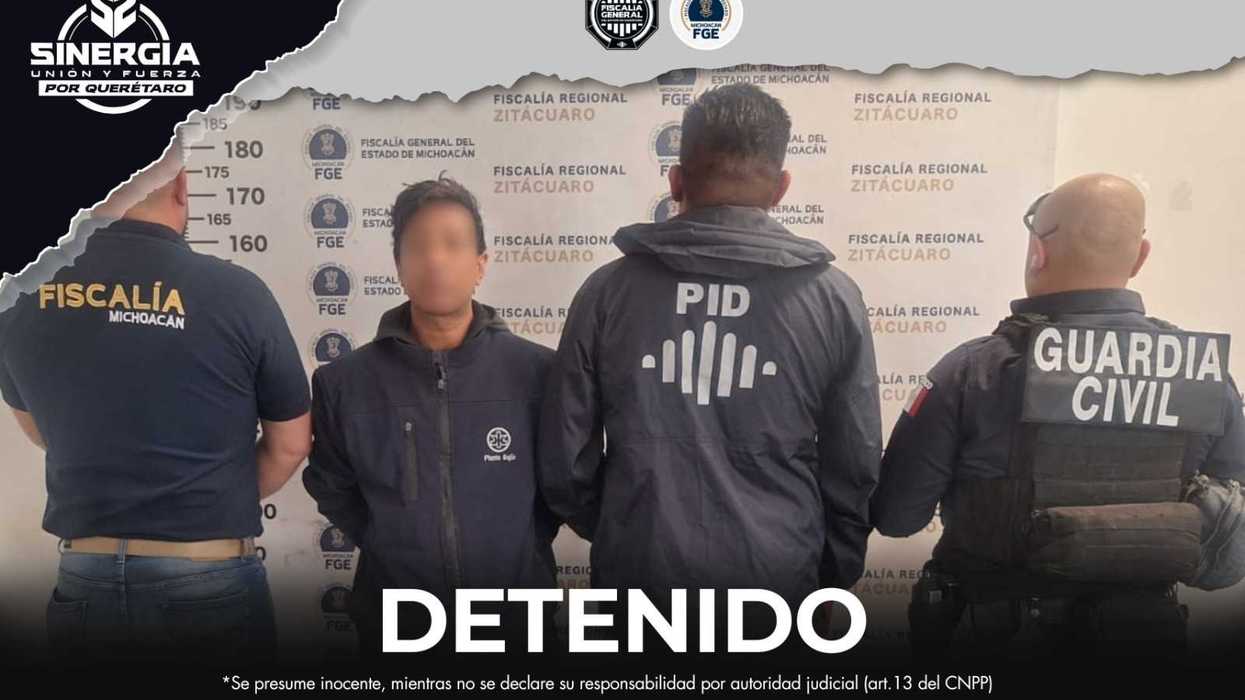 Agentes de la Policía de Investigación del Delito durante traslado de imputado por violencia de género en San Juan del Río
