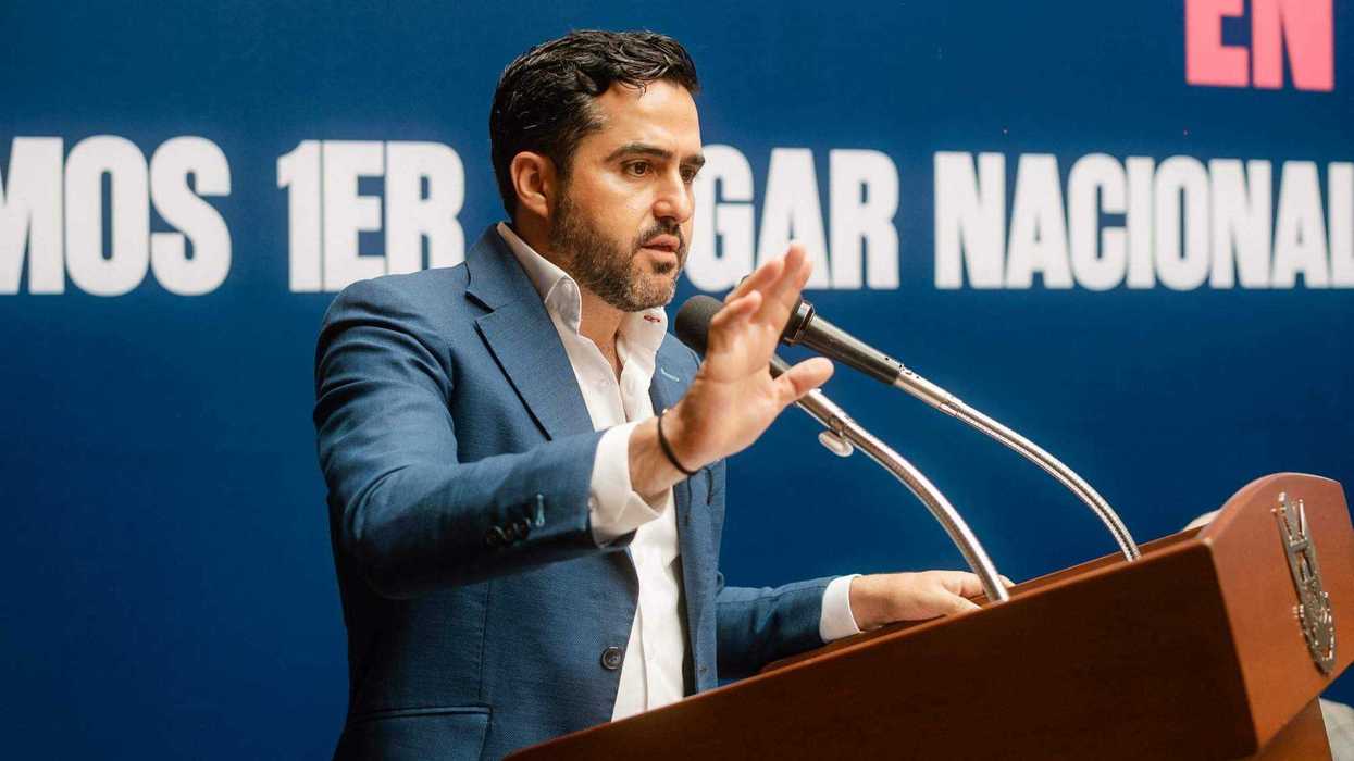 Agustín Dorantes reconoce comités de Contraloría Social en ceremonia con autoridades queretanas.