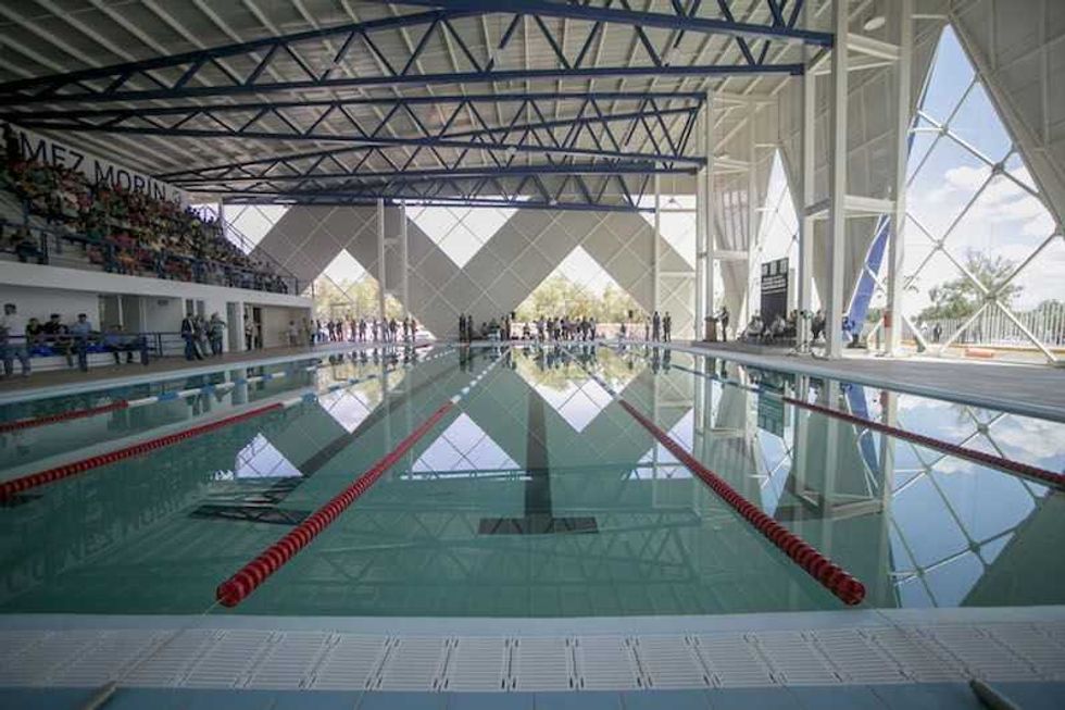 alberca semiolimpica manuel gomez morin