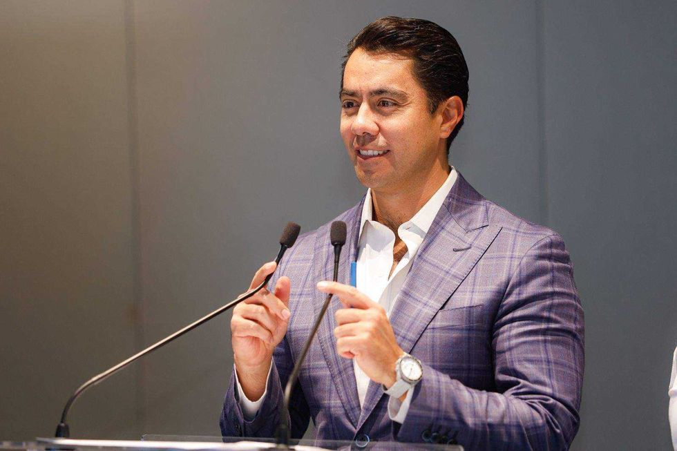 Alcalde Felipe Macías Olvera presenta primer programa de regularización de construcciones pequeñas en Querétaro.