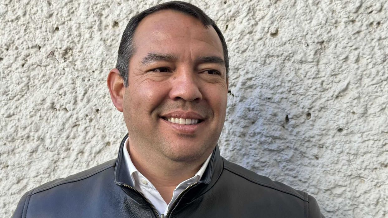 Alcalde Roberto Cabrera se prepara para solicitar licencia por reelección.