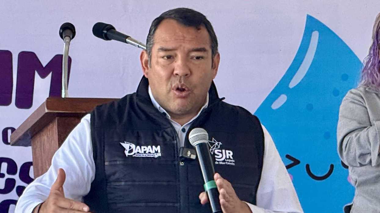 Alcalde Roberto Cabrera Valencia presenta datos de presupuesto per cápita de San Juan del Río frente a 18 municipios de Querétaro