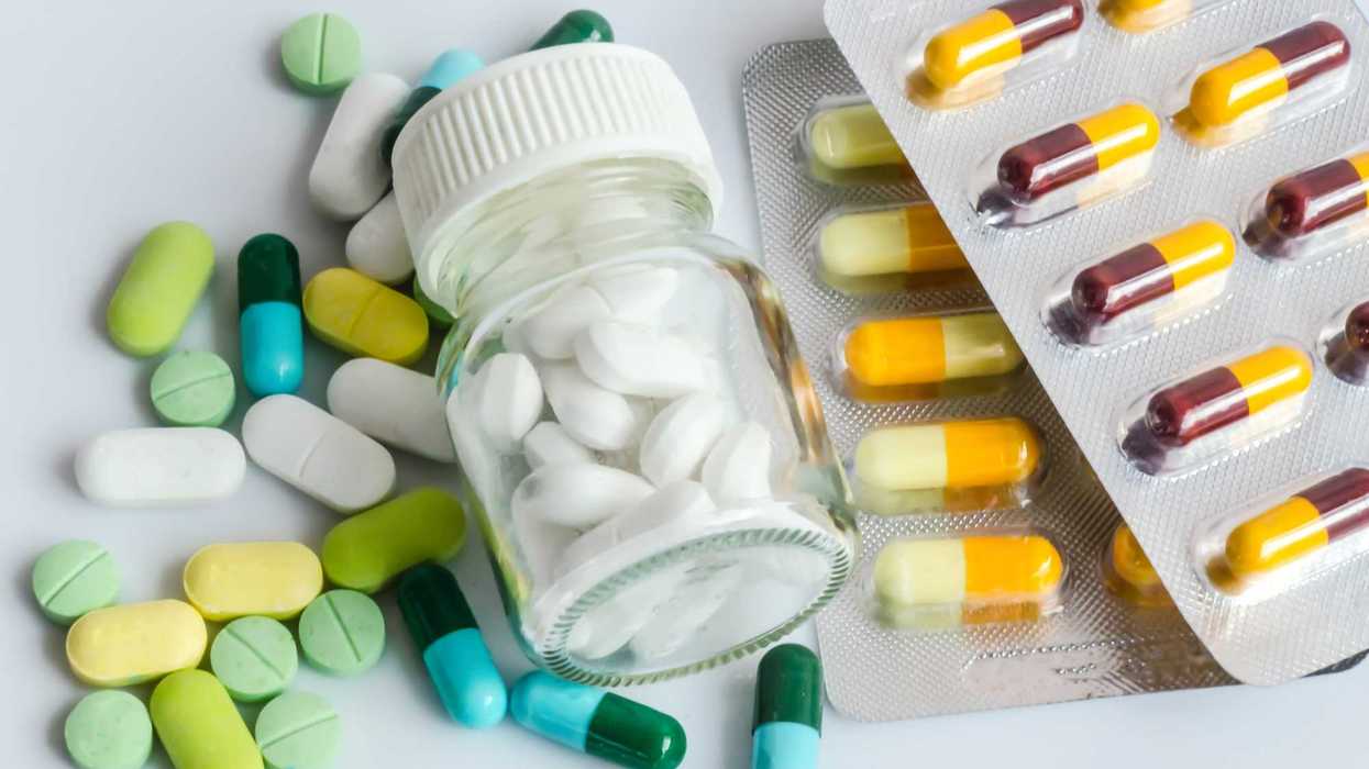 Alerta sanitaria Cofepris y SESA Querétaro por robo del medicamento LODICAR amlodipino lote 241104.