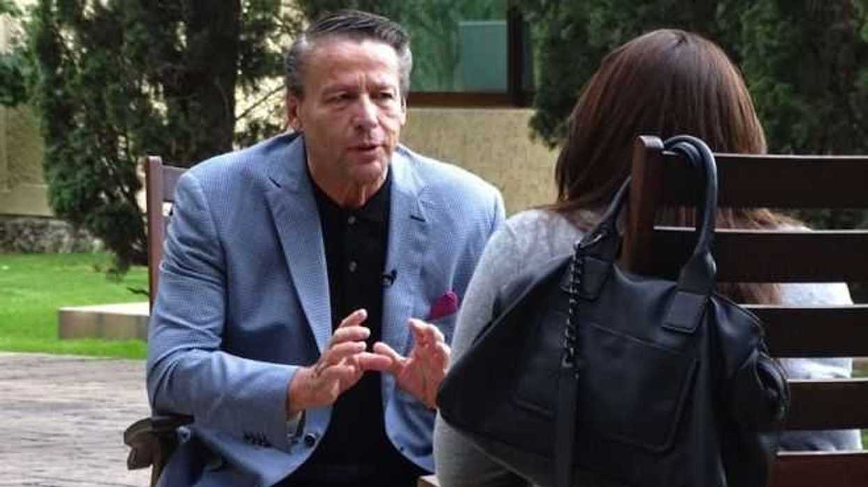 alfredo-adame-no-considera-un-delito-tener-el-pene-pequeno