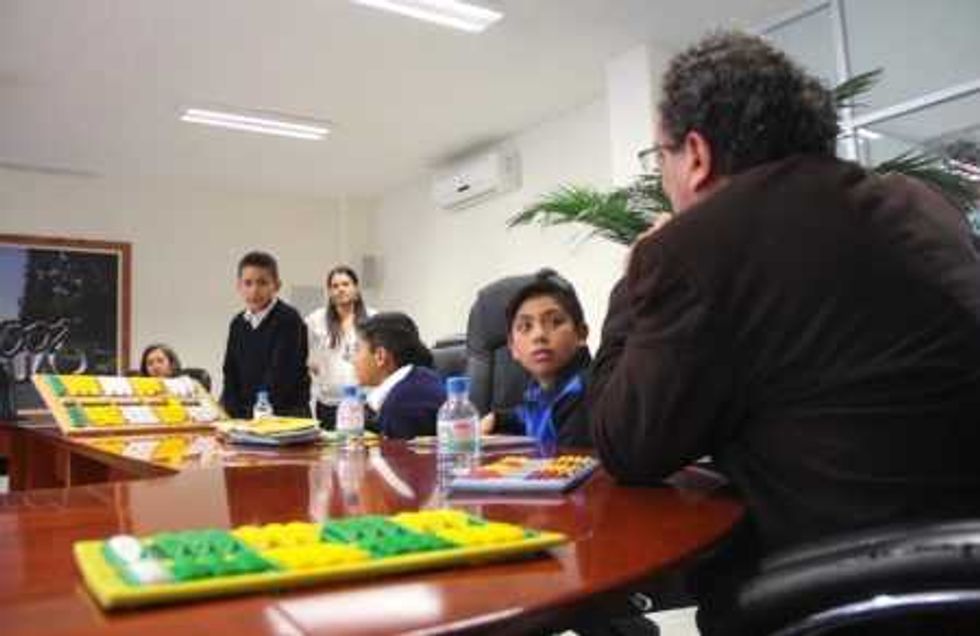 alumnos queretaro muestran virtudes del abaco maya 1