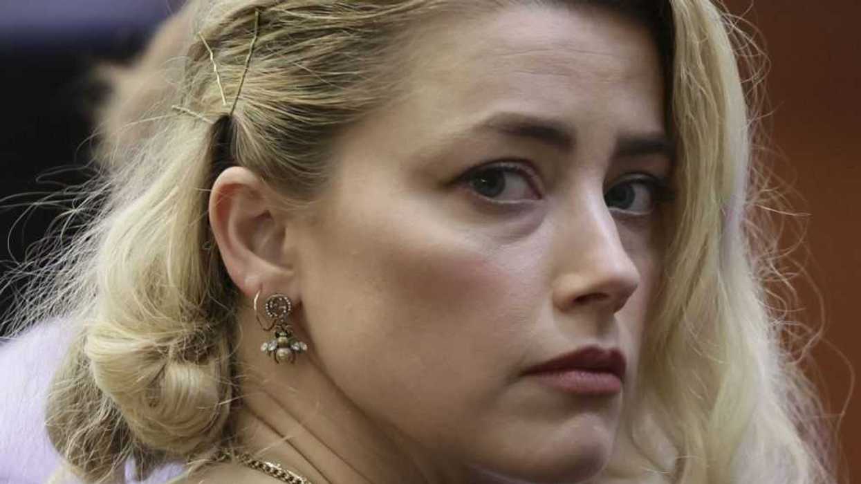 Amber Heard ha apelado oficialmente el fallo por el que fue condenada por un delito de difamación cometido contra el también actor Jonny Depp. EFE/EPA/EVELYN HOCKSTEIN / POOL.