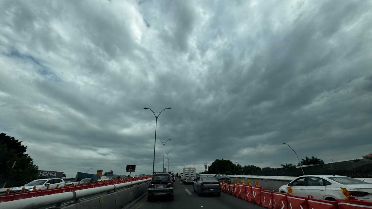 Ambiente nublado en Santiago de Querétaro previo al pronóstico de lluvia de la Conagua