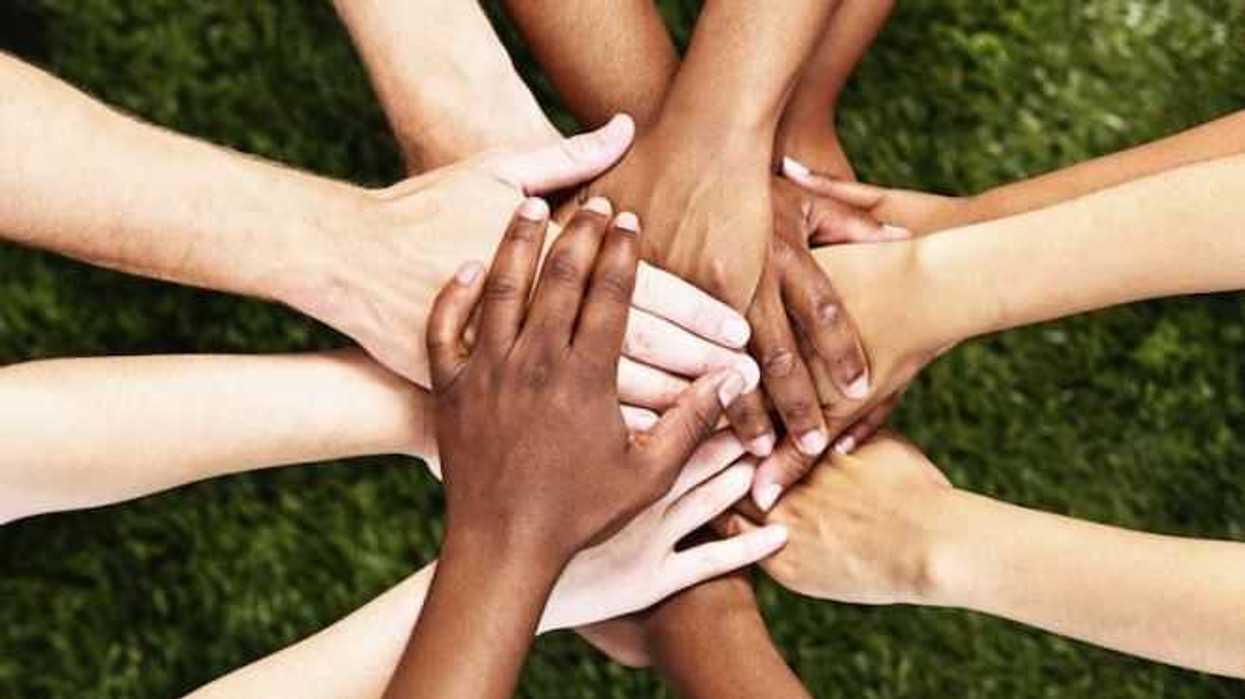 amnistia-internacional-denuncia-clima-de-racismo-y-xenofobia