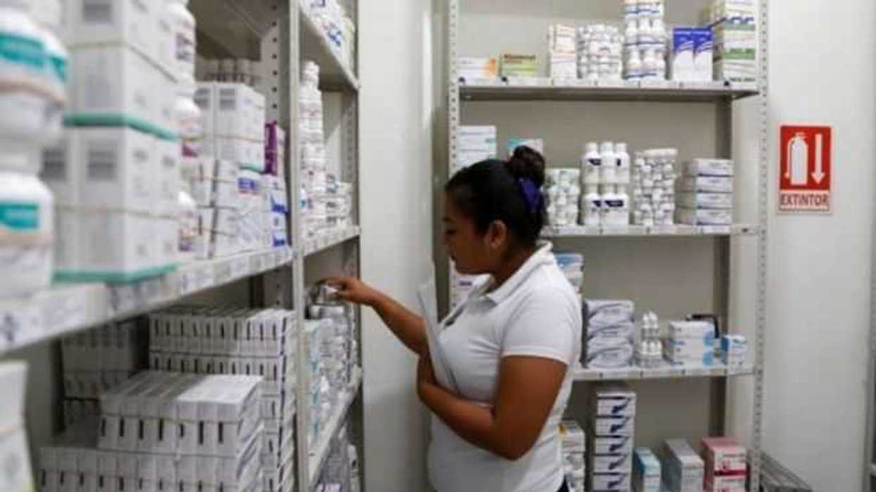 analizan-diputados-deducir-isr-en-compra-de-medicamentos-con-receta