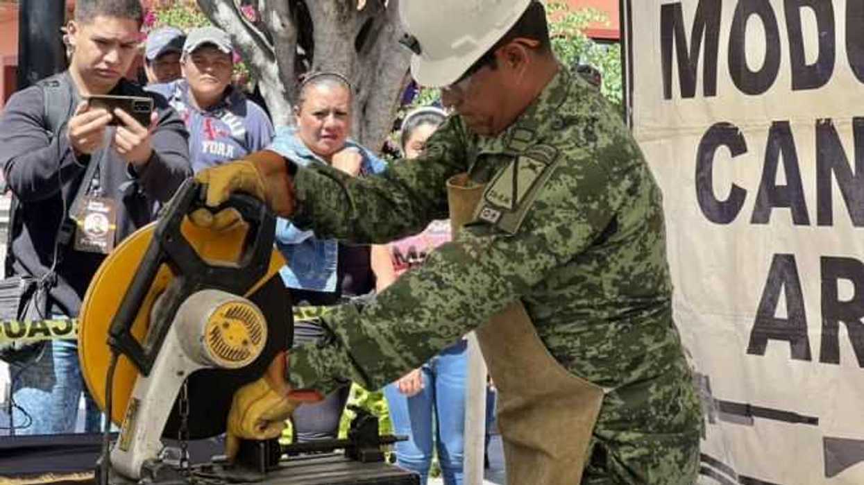 Anuncian campaña de canje de armas por electrodomésticos en Pedro Escobedo.