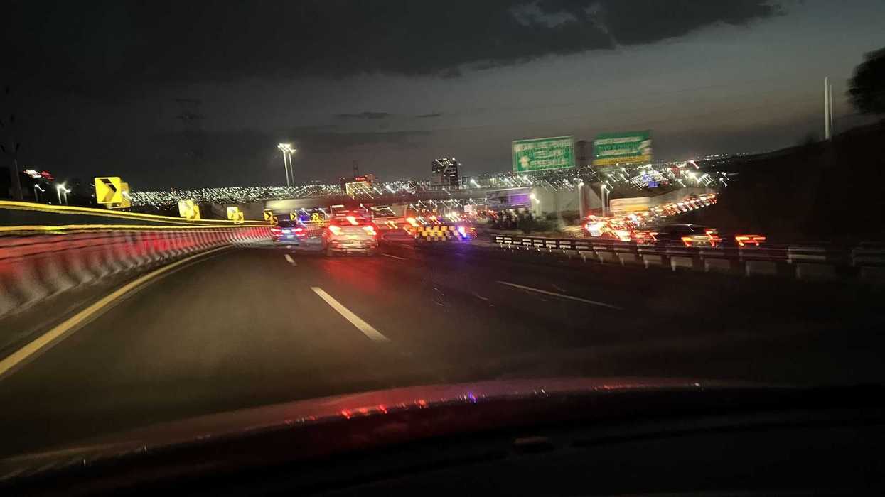 Arrancarán obras nocturnas de mantenimiento en tramo de la 57 en Querétaro capital.