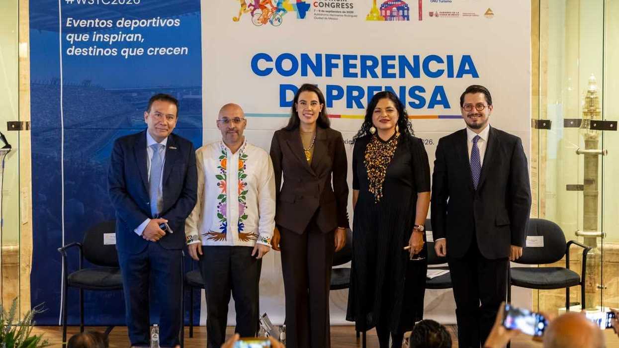 Arte editorial sobre el Congreso Mundial de Turismo Deportivo 2026, primera sede latinoamericana del evento de ONU Turismo