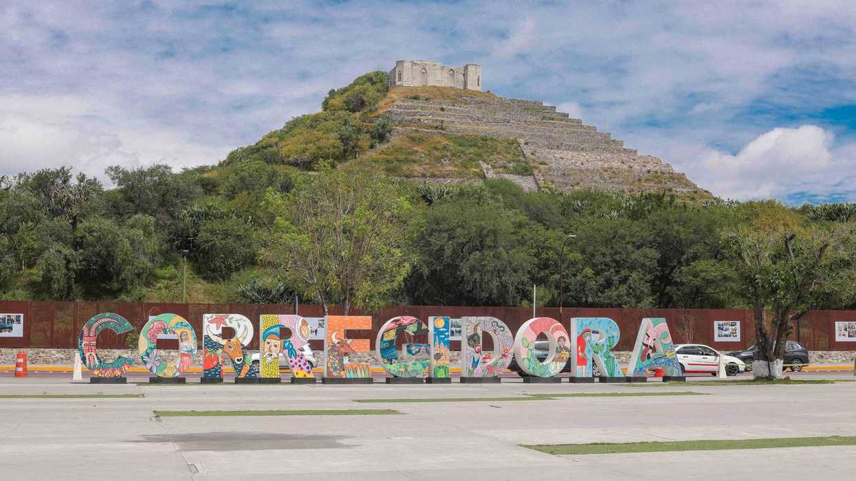 Artesanos de Corregidora preparan participación en FITUR 2026 en Madrid con alcalde Chepe Guerrero.