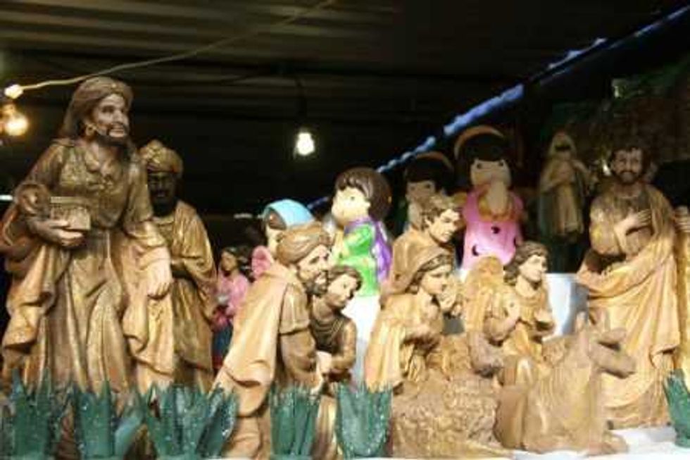 artesanos-tlaquepaque-preservan-elaboracion-nacimientos-3