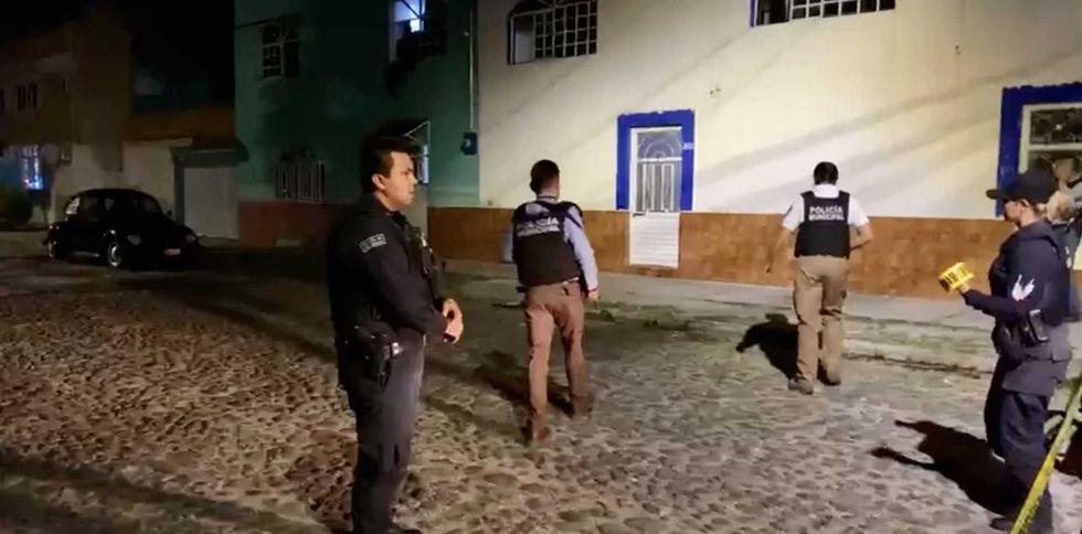 Ataque armado a policías en Querétaro: Dos muertos.