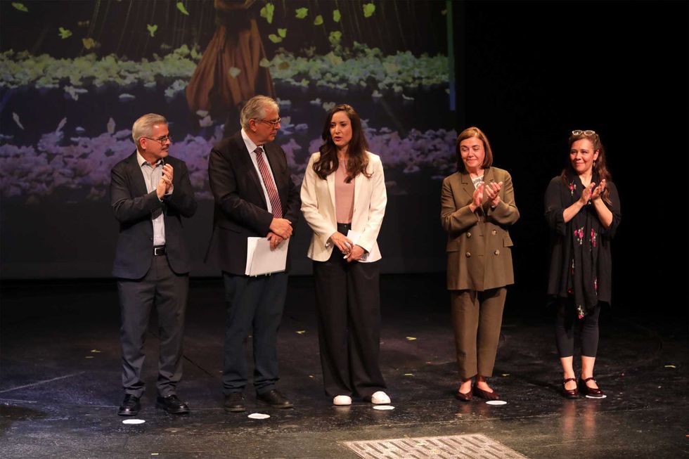 Autoridades del IMSS, Secretar\u00eda de Cultura e INBAL durante el lanzamiento de la segunda temporada de Escenarios IMSS-Cultura en Ciudad de M\u00e9xico, agosto 2026
