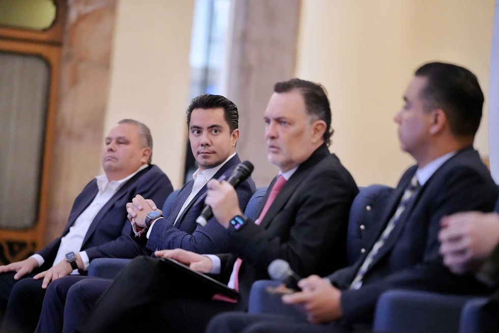 Autoridades estatales y municipales presentan el balance del operativo de movilidad por las obras del Tren M\u00e9xico-Quer\u00e9taro en Bernardo Quintana.