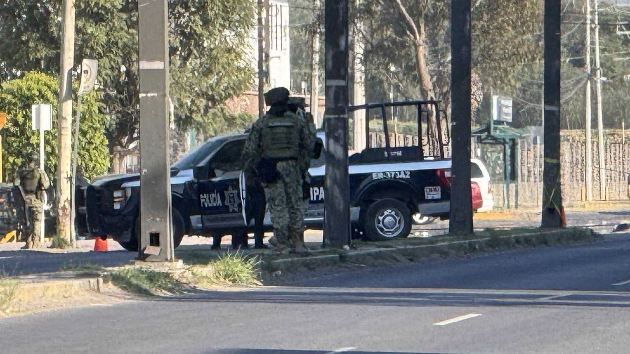 Autoridades ministeriales realizaron diligencias en pensión sobre Av. Constituyentes. La investigación continúa para identificar a todos los involucrados. Foto: Rotativo