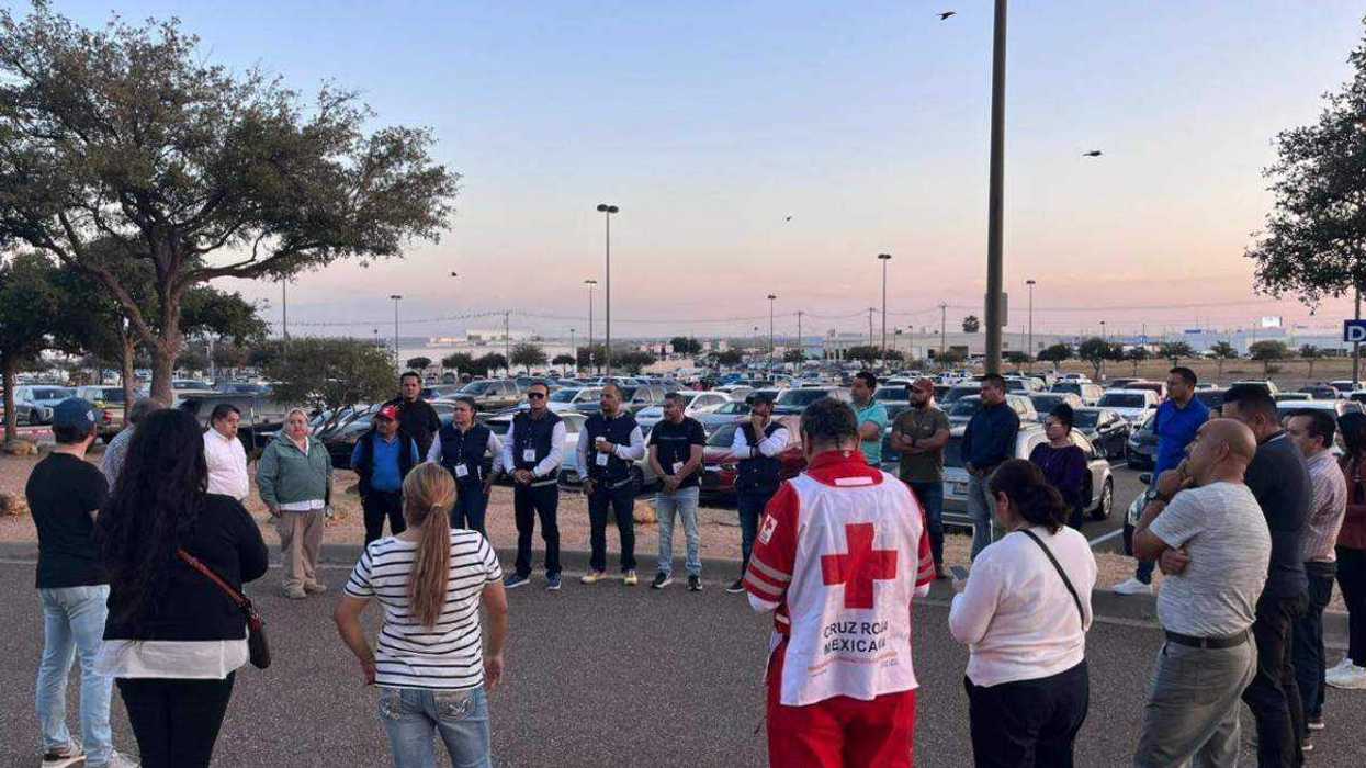 Autoridades municipales de San Juan del Río anunciaron participación en Caravana Migrante de Invierno 2025 durante conferencia de prensa.