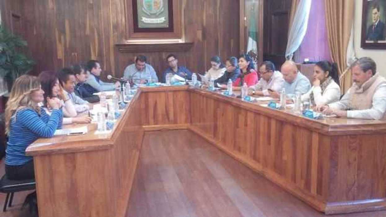 autoriza-cabildo-donacion-favor-de-cruz-roja