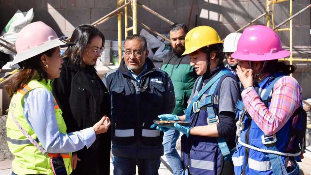 Avanza la restauración de la parroquia de Santa Rosa de Lima en Querétaro.