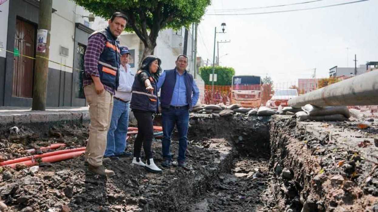 Avanza sin contratiempos la obra en Avenida Juárez de San Juan del Río.