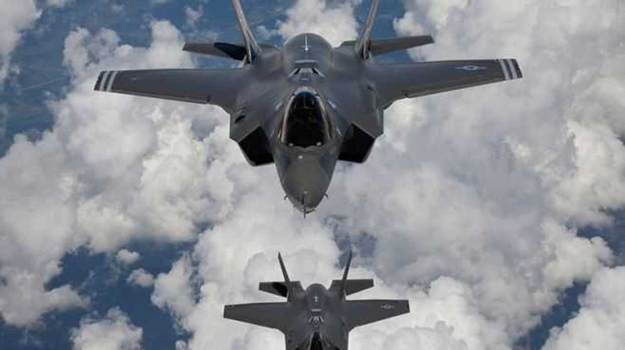 Aviones de Rusia atacaron otros cuatro objetivos militares del grupo yihadista Estado Islámico (EI) en Siria. FOTO/NOTIMEX