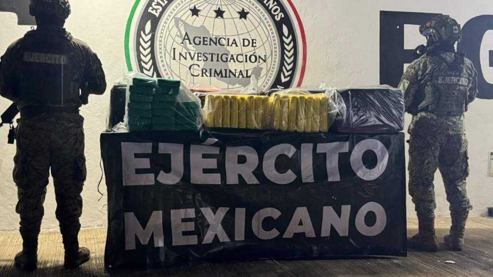 Avioneta asegurada con 203 kilogramos de cocaína en aeródromo Eréndira, Tapachula, Chiapas.