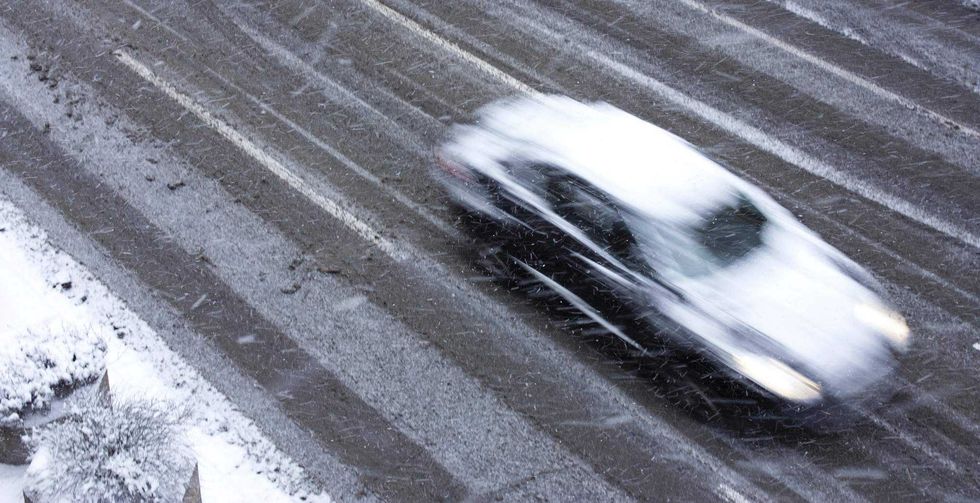 Aviso oficial del SMN-Conagua sobre Frente Frío #15. El sistema de baja presión causará lluvias extremas, nieve y vientos de 60-80 km/h en múltiples regiones. Querétaro bajo vigilancia.