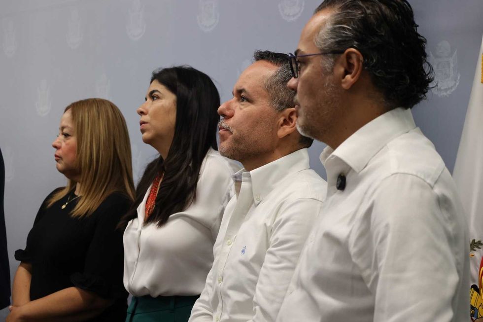 Bancada del PAN en la LXI Legislatura de Quer\u00e9taro durante la presentaci\u00f3n de la iniciativa